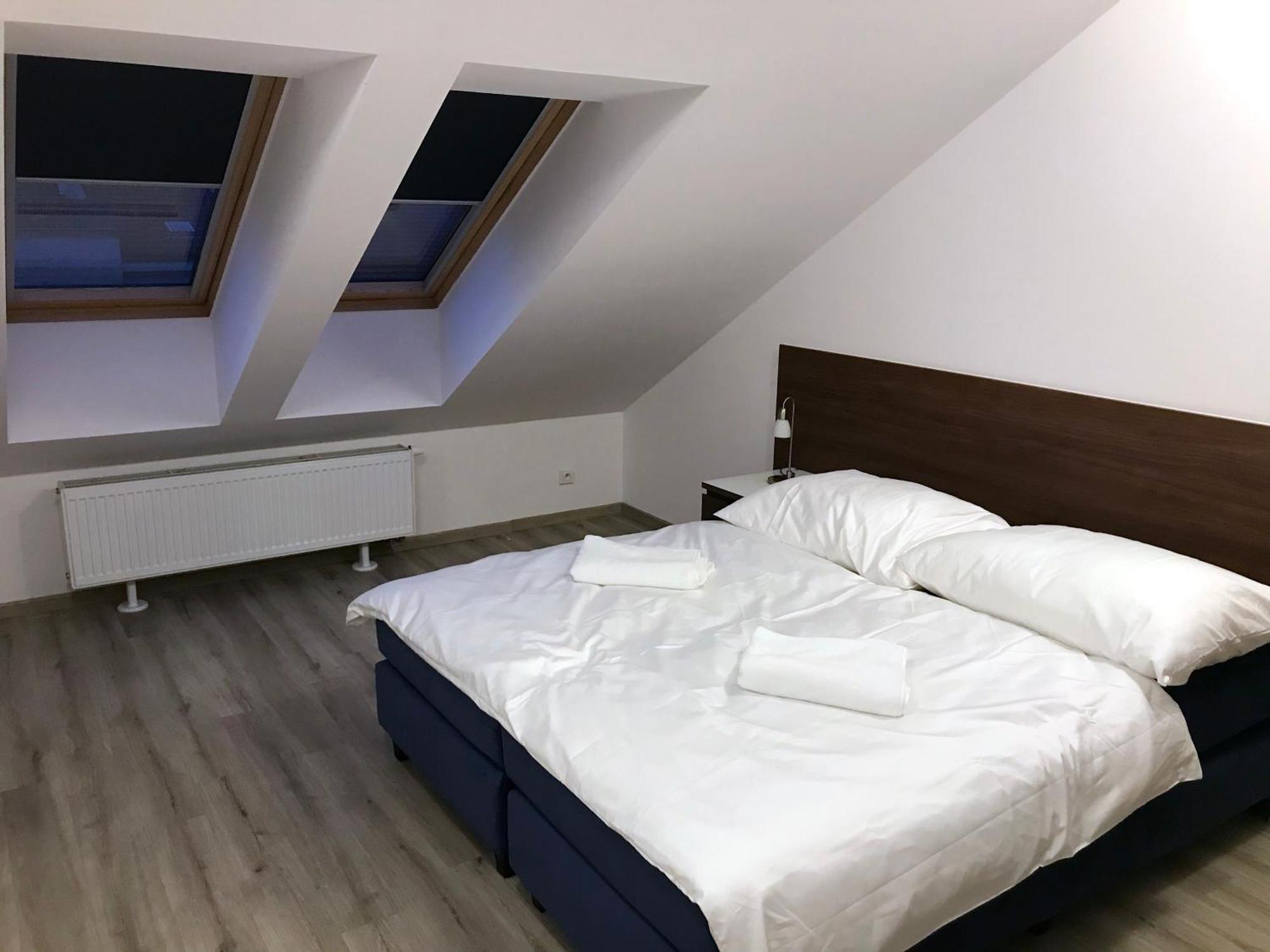 Valentine'S National Museum Apartments Prag Zimmer foto