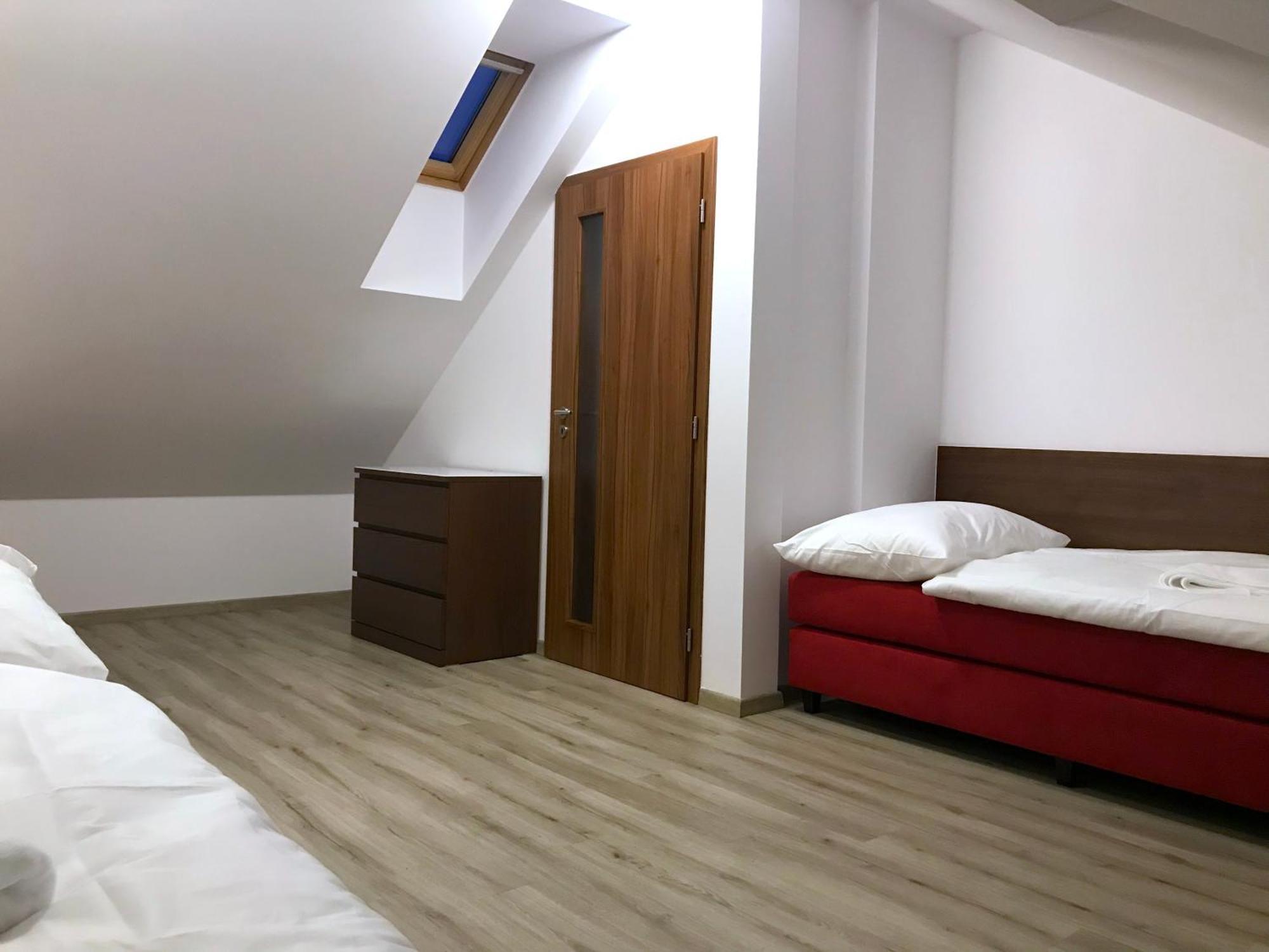 Valentine'S National Museum Apartments Prag Zimmer foto